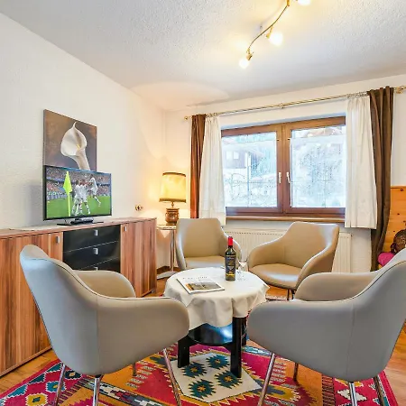 Ferienhaus Mit Kaminofen Und Skiraum - A 152.006 Längenfeld