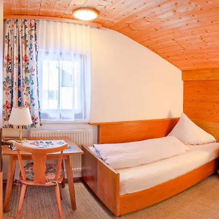 Ferienhaus Mit Kaminofen Und Skiraum - A 152.006 * Längenfeld