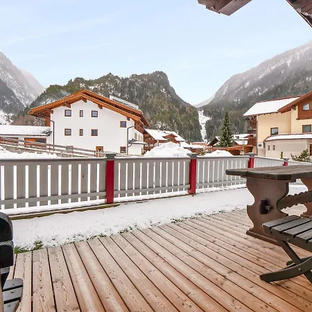 Ferienhaus Mit Kaminofen Und Skiraum - A 152.006 Längenfeld